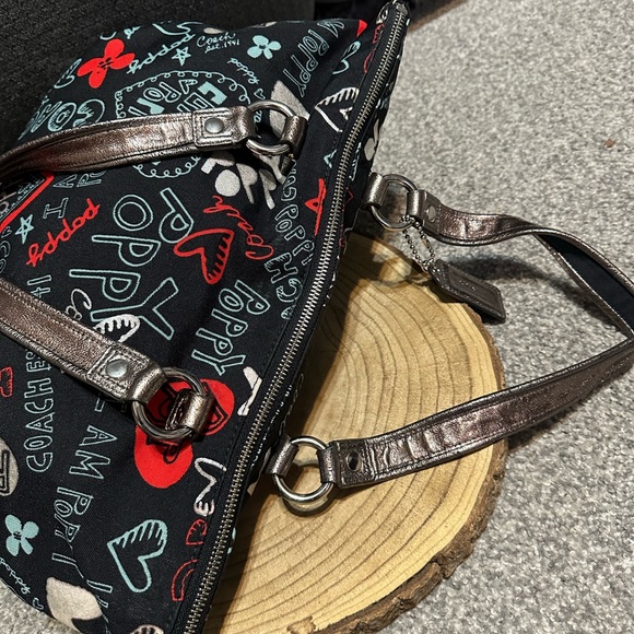 Coach Poppy Black Graffiti Shoulder Bag Tote Purse - Picture 5 of 14